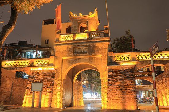 Puerta de la ciudad vieja
